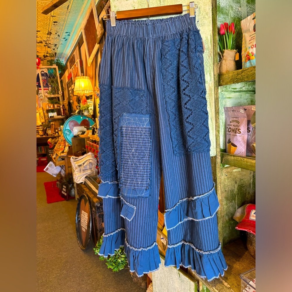 Jaded Gypsy cropped Pants